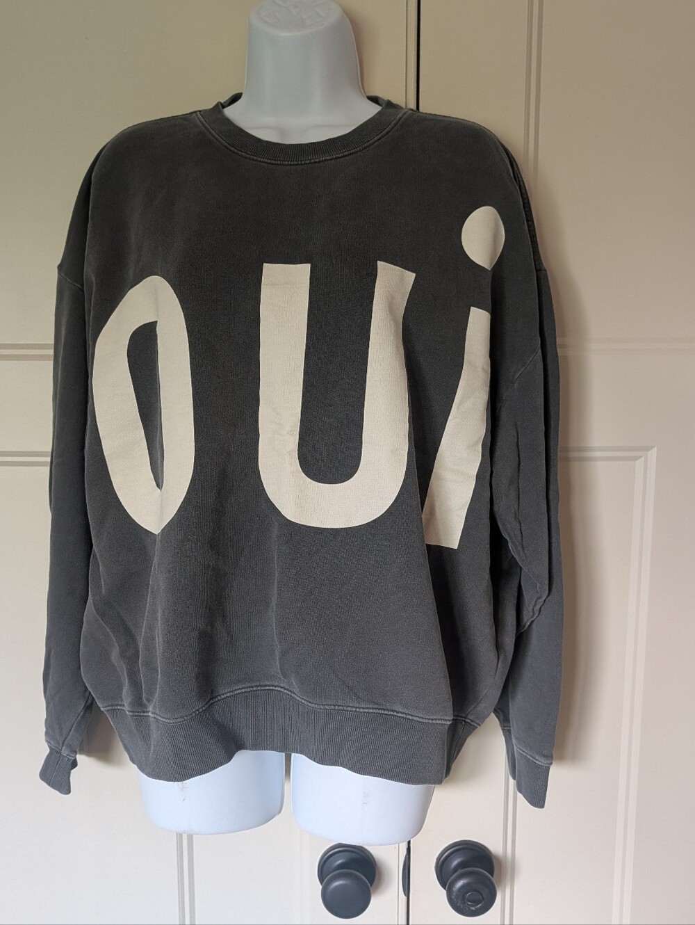 Clare V Dark Gray Crewneck Sweatshirt with Large Cream 'OUI' Graphic